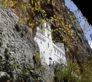 SrbijaOglasi - Putovanje na Ostrog iz Beograda 061/6272-529 cena 4500